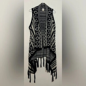 Lildy Aztec Printed Fringed Hem Sweater Vest Cardigan Black Beige L-XL